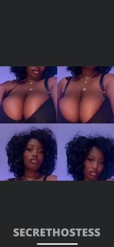 22 year old Escort in Staten Island NY thick brownskin