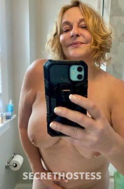 42Yrs Old Escort Toledo OH Image - 0