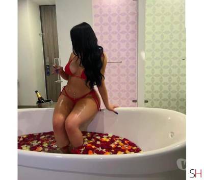 26 Year Old European Escort Dublin Black Hair - Image 3