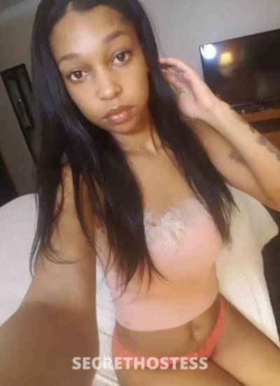 25Yrs Old Escort Milwaukee WI Image - 1