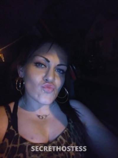 28Yrs Old Escort 160CM Tall Milwaukee WI Image - 2