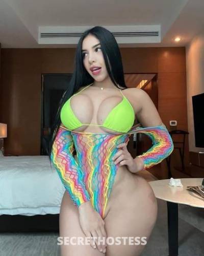 26 Year Old Colombian Escort Chicago IL - Image 3