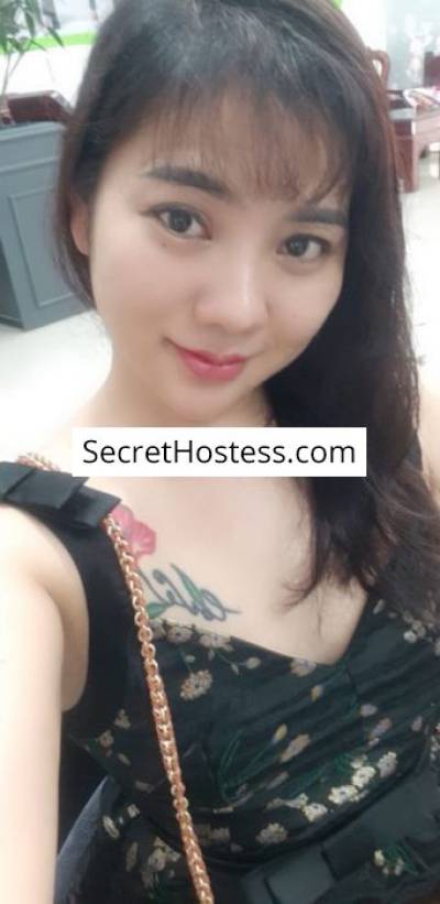 24 Year Old Asian Escort Dubai Black Hair Green eyes - Image 4