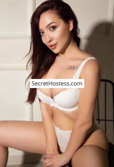19 year old Caucasian Escort in Istanbul Lora, Agency