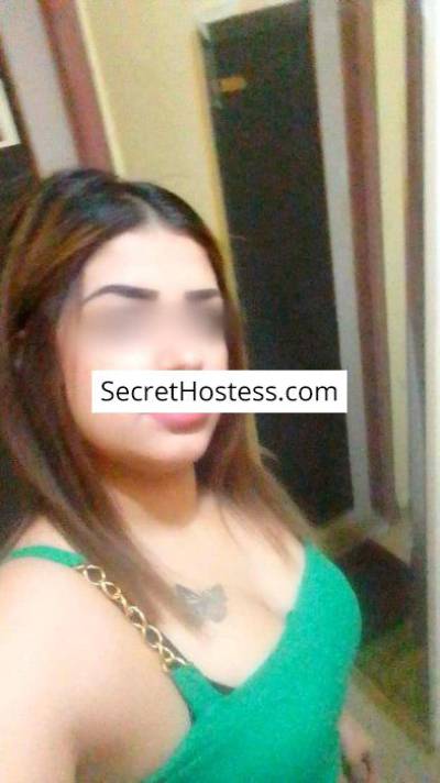 20 Year Old Arabian Escort Jounieh Brown Hair Green eyes - Image 2