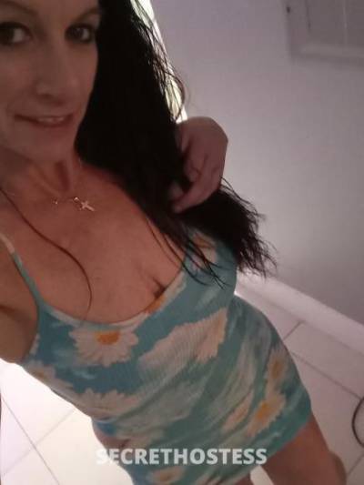 46Yrs Old Escort Miami FL Image - 1