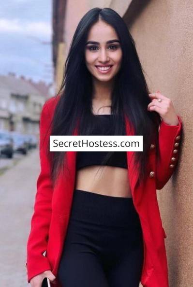 26 Year Old Mixed Escort Bratislava Black Hair Brown eyes - Image 1