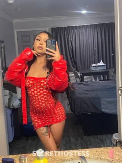 22 year old Escort in Inland Empire CA Naughty petite treat