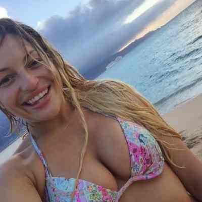 20Yrs Old Escort Size 14 133KG 112CM Tall Chicago IL Image - 0