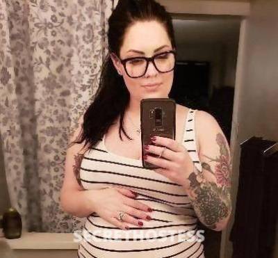 34Yrs Old Escort Fresno CA Image - 0