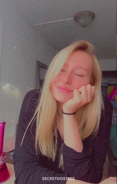 23 year old Escort in Fresno CA 100% legit escort add my snap sophieollie00 or text me on 
