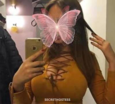 23 year old Escort in Gold Coast Sexy Girl Top service waiting for you , Full GFE and many 