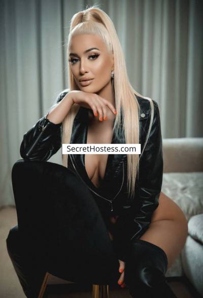 30 Year Old Caucasian Escort Cologne Blonde Brown eyes - Image 3