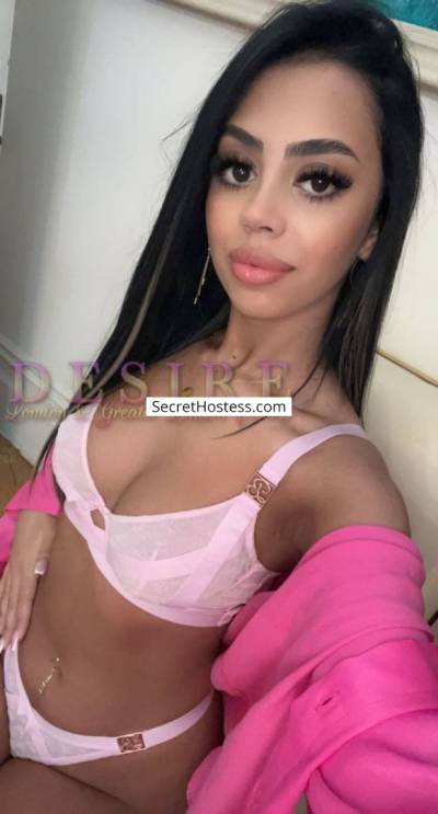 23 year old Italian Escort in London Karina