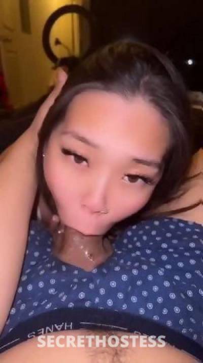Asian Young sexy girl And Clean Pussy Full-Body Massage  in Roanoke VA