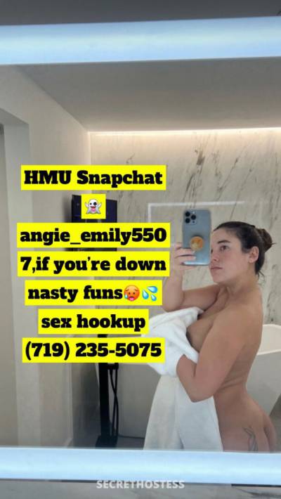HMU Snapchat 👻 angie_emily5507,if you’re down nasty  in Ottawa