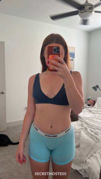 JenniferFleming 25Yrs Old Escort Size 6 162CM Tall Edmonton Image - 3