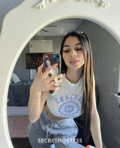 24 year old Middle Eastern Escort in New Haven CT I’m available