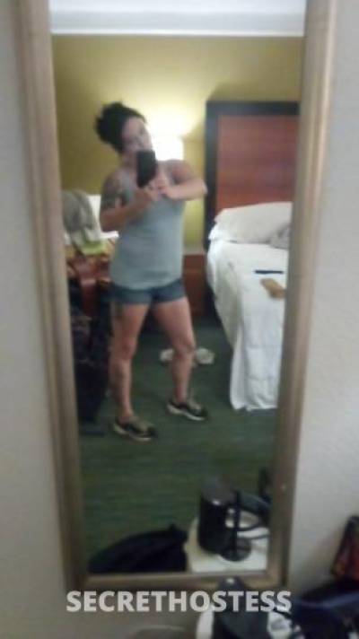 43 year old Escort in Phoenix AZ Hello Boys