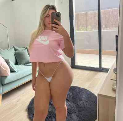 26 year old Escort in Cookstown Hello I’m available to meet both incall&outcall 