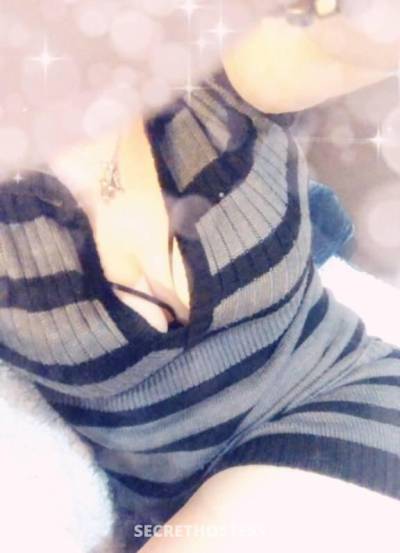 46 Year Old Asian Escort Ft Mcmurray - Image 6