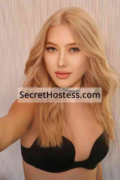 20 Year Old Estonian Escort Limassol Blonde Green eyes - Image 5