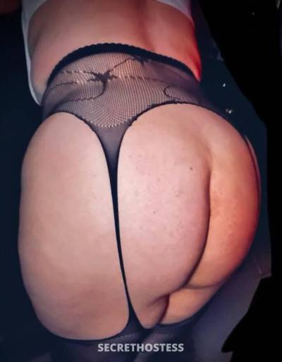 Few restinz d@ddy gurl RIMMING submisive fetish incall/outca in Kelowna