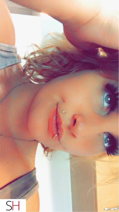 0 year old Escort in Winnipeg Ginger new number