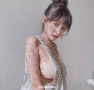 20 Year Old Asian Escort Vancouver - Image 8