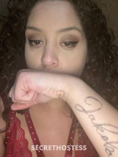 24 year old Latino Escort in Springfield IL SEXY wild 24 year old latina whos always down tl be freaky 