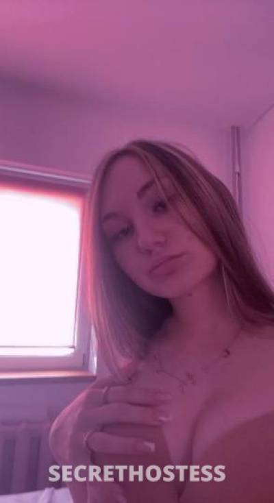 24 year old Escort in San Diego CA Hey im jenny
