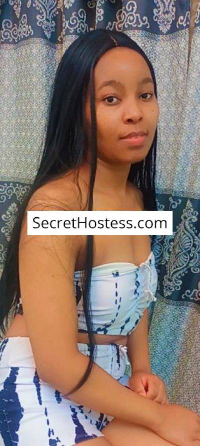 24 Year Old Ebony Escort Riyadh Black Hair Blue eyes - Image 4