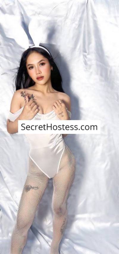 21 Year Old Asian Escort Manila Black Hair Black eyes - Image 6