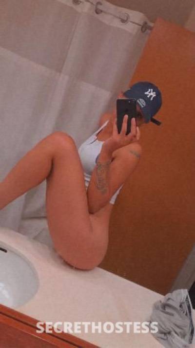 27Yrs Old Escort Seattle WA Image - 1