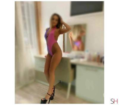 Amira 21Yrs Old Escort Essex Image - 1