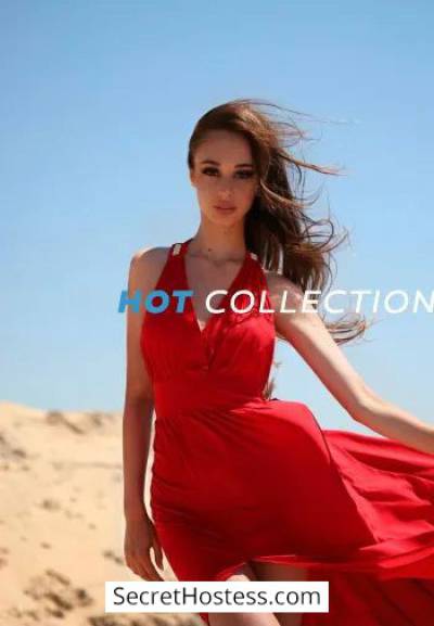 20 year old Russian Escort in London Ocean, Hot Collection Agency