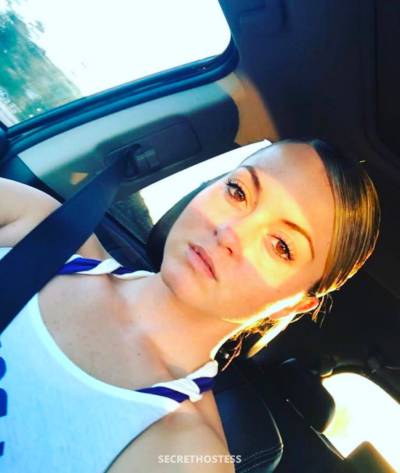 32 year old Escort in Iowa City IA Hangout and Date