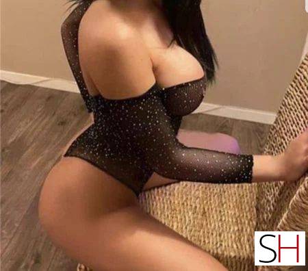 Yasmine 20Yrs Old Escort Northamptonshire Image - 1