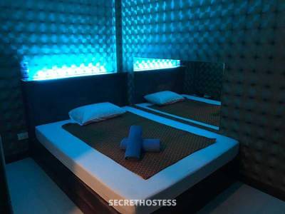 22 year old Escort in Aeroglen Cairns Nuru massage A Ture Sensual body to body experience