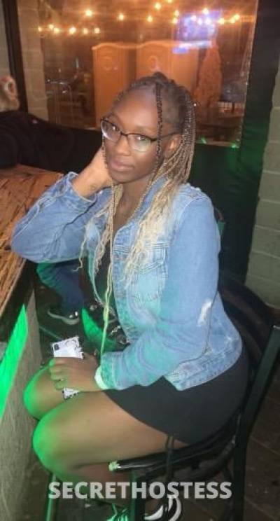 23 year old Escort in Peoria IL Sweet like chocolate
