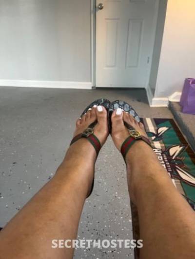 47 year old Escort in Charlotte NC Grown &amp; Sexy