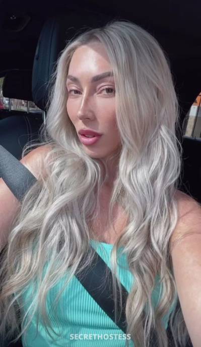 33 year old Escort in Lethbridge Hangout &amp; Date