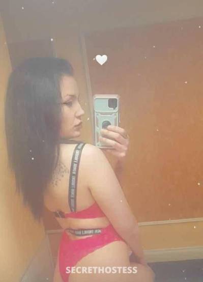 26 Year Old Asian Escort Ottawa - Image 2