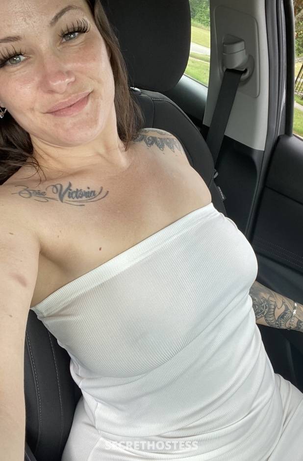 Escort Size 8 160CM Tall Buffalo NY Image - 2