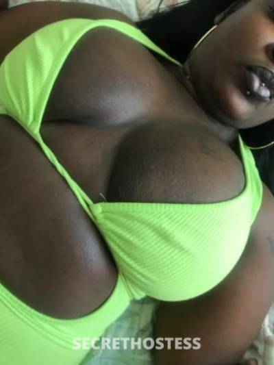 30 year old Escort in San Diego CA Bubble booty on Duty