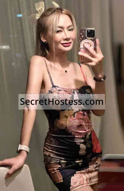 27 Year Old Thai Escort Bangkok Blonde Brown eyes - Image 1