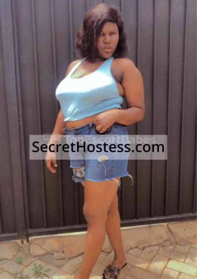 23 Year Old Nigerian Escort Accra Black Hair Brown eyes - Image 3