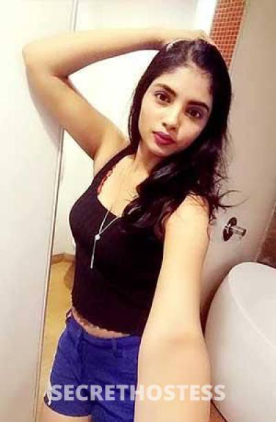 Indian babe new to town your part time girlfriend in Gladstone