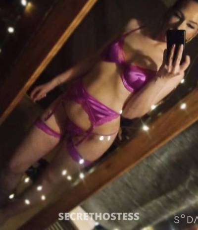 30 year old Escort in Buffalo NY Rookie looking to take Buffalo New to this But dont 