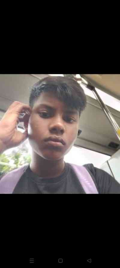 19Yrs Old Escort 95KG 175CM Tall Bukit batok Image - 3